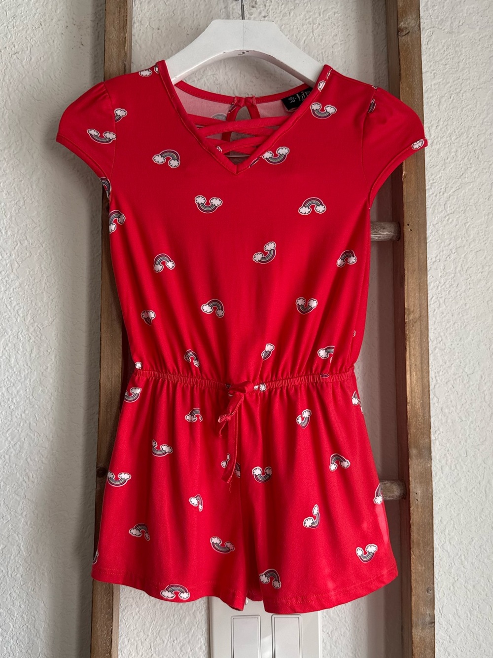 2 Hip by Wrapper red rainbow graphic romper sz: 6 girls